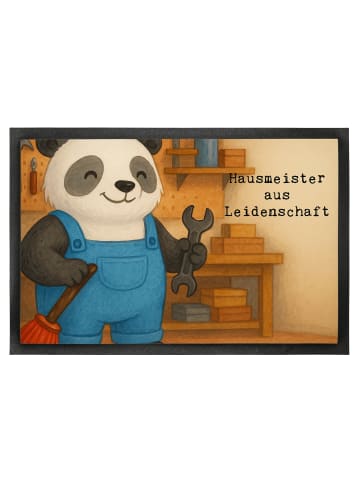 Mr. & Mrs. Panda Fußabtreter Hausmeister Leidenschaft Design mit... in Weiß