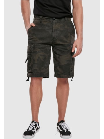 Brandit Cargo Shorts in darkcamo