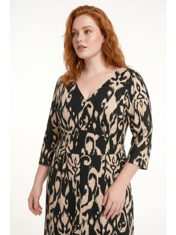 Shape Of You Kleid in Schwarz-Weiß