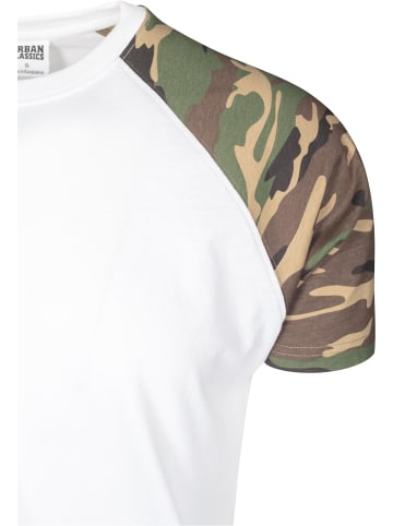 Urban Classics T-Shirts in wht/woodcamo