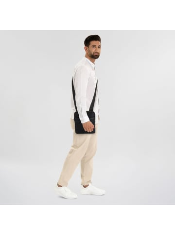 Guess Milano Umhängetasche 19 cm in black