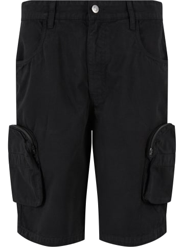 Urban Classics Cargo Shorts in black