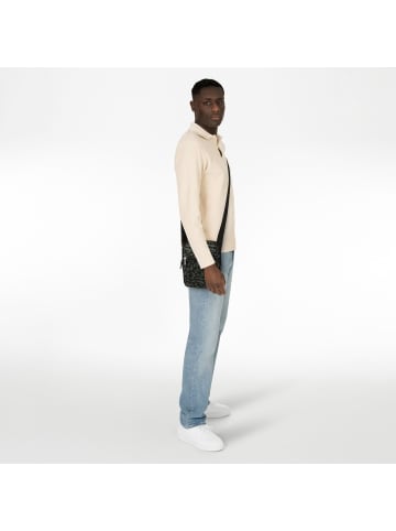 Lacoste Core Essentials Lcst Mini Bag Umhängetasche S 15 cm in camo croc noir