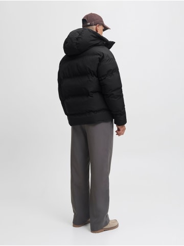 Aprel Steppjacke in Black