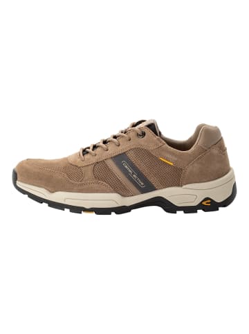 Camel Active Leder Sneaker mit herausnehmbarer Innensohle in Hellbraun