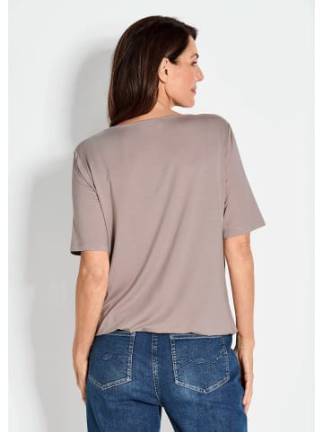 GOLDNER Blusenshirt mit Wasserfallausschnitt in taupe