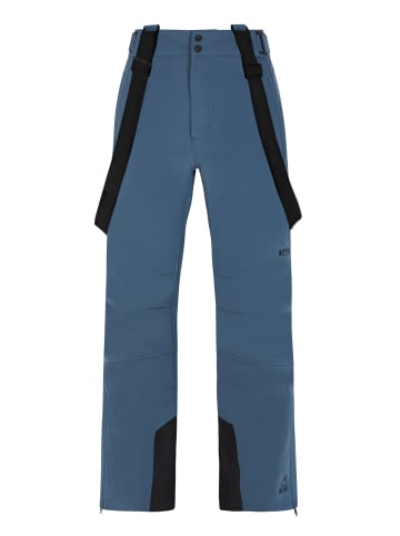 Protest " PRTHOLLOWS in Yale Blue