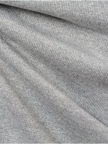 Marie Lund Strickhülle in silber - 0001