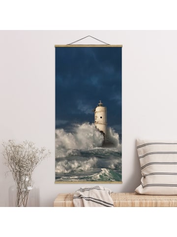 WALLART Stoffbild mit Posterleisten - Leuchtturm auf Sardinien in Blau