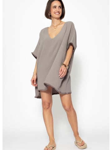 SASSYCLASSY Musselin Tunika mit Fransen in Taupe
