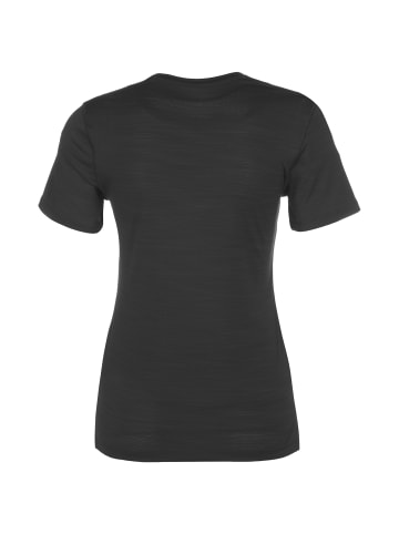 Reebok Trainingsshirt Activchill Athletci in schwarz
