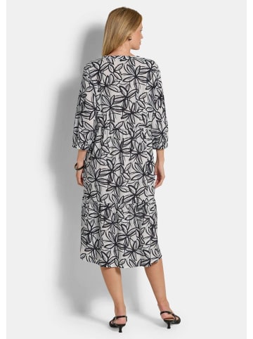 GOLDNER Druckkleid Viskosekleid mit floralem Muster in weiß / schwarz / gemustert
