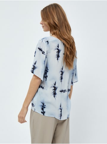 DESIRES Bluse in Dusty Blue Print