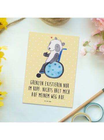 Mr. & Mrs. Panda Ansichtskarte Panda Rollstuhl mit Spruch in Gelb Pastell