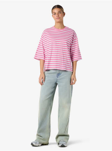 Noisy may T-Shirt in Begonia Pink