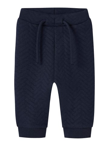 name it Hose in Navy Blazer