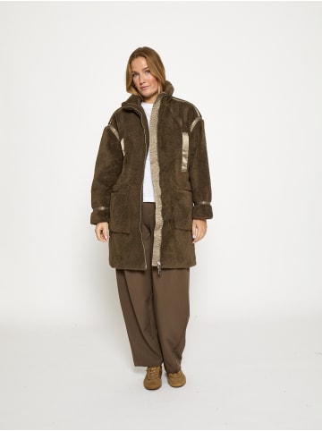 Peppercorn Peppercorn PCZoey Coat in CROCODILE GREEN