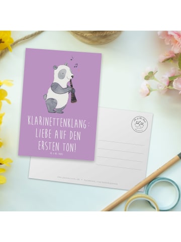 Mr. & Mrs. Panda Postkarte Klarinette Liebe  mit Spruch in Lavendeltraum