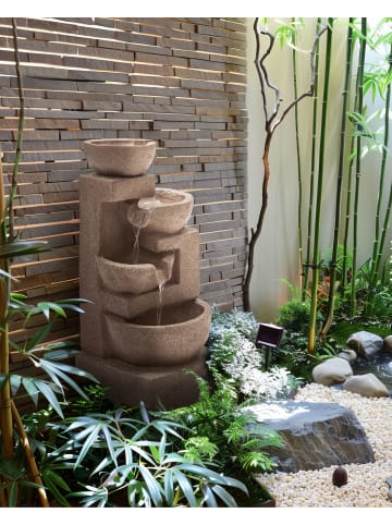Beliani Gartenbrunnen VALLESINELLA in Braun - (W) 38 x (H) 86 x (L) 38 cm