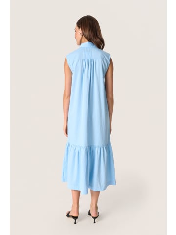 Soaked in Luxury Kleid SLBamone Lockere Passform in Vista Blue