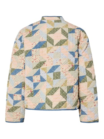 Pieces Mantel in Birch