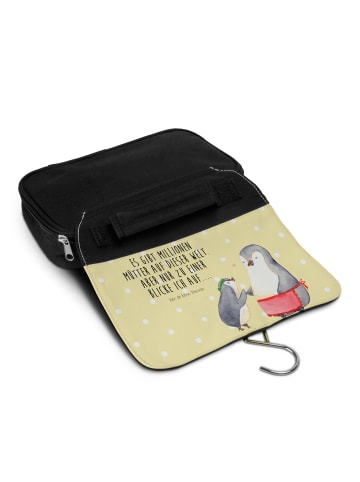 Mr. & Mrs. Panda Beauty Bag Pinguin mit Kind mit Spruch in Gelb Pastell