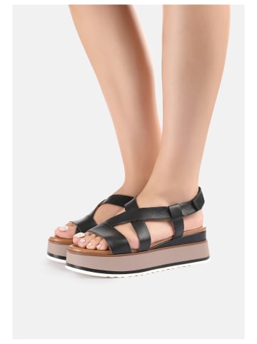 INUOVO Sandalen in Black