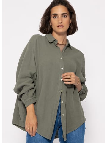 SASSYCLASSY Ultra Oversize Musselin-Blusenhemd kürzere Variante in Khaki