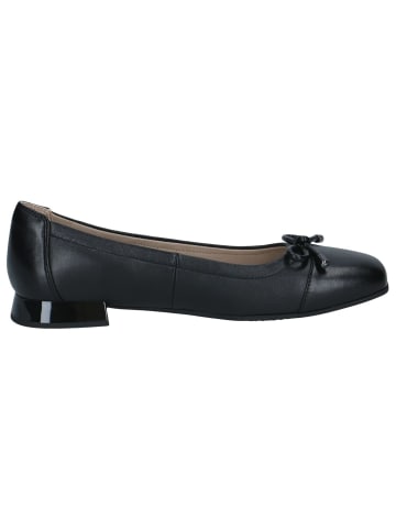 Caprice Ballerina in BLACK NAPPA