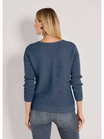 MADELEINE Langarm-Pullover mit V-Ausschnitt in tintenblau