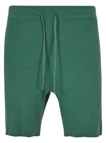 Urban Classics Shorts in grün