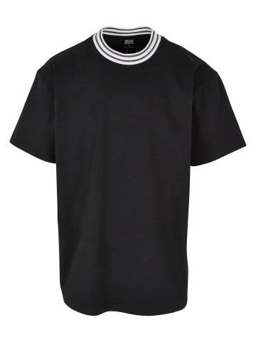 Urban Classics T-Shirts in black