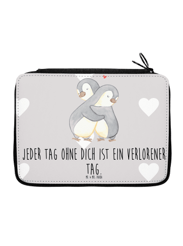 Mr. & Mrs. Panda Federmappe Pinguine Kuscheln mit Spruch in Grau Pastell