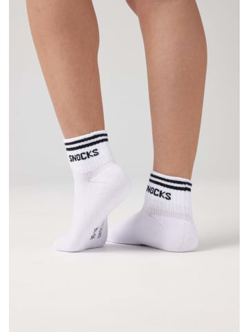 SNOCKS Retro Sneaker Socken aus Bio-Baumwolle Schwarz-Weiß (Streifen) 4 Paar