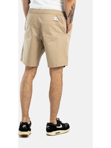 Reell Short "Reflex Easy Short Lw" in Beige