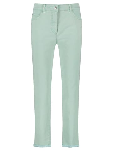 Gerry Weber 7/8 Jeans mit fransigem Saum und Logostickerei in Blau