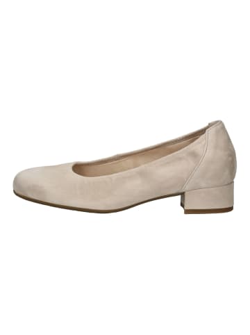 Gabor Pumps in Beige