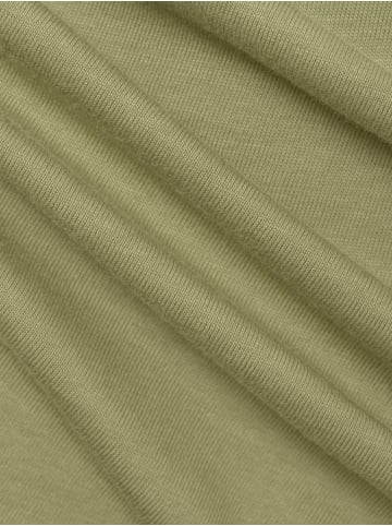 Marie Lund T-Shirt in oliv - 0027