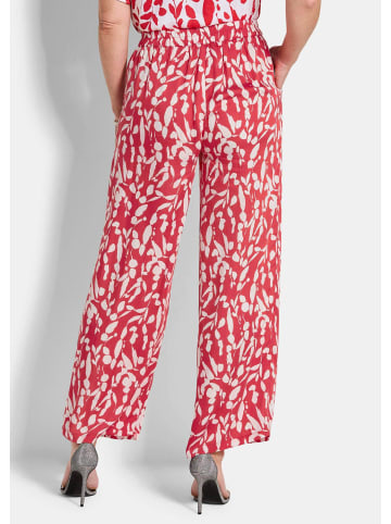 GOLDNER Kurzgröße:  Druckhose mit floralem Muster in rot / weiß / gemustert