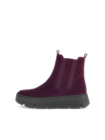 Gabor Chelsea Boots in lila