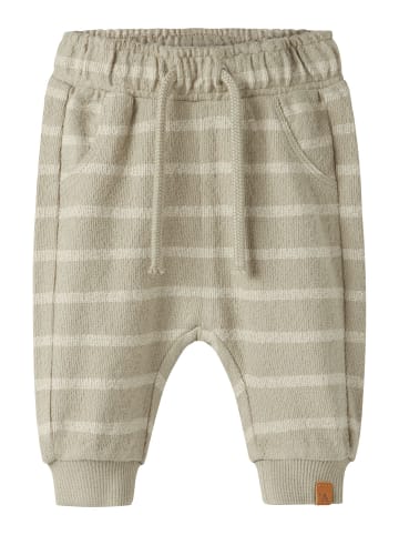 name it Hose in Moss Gray1