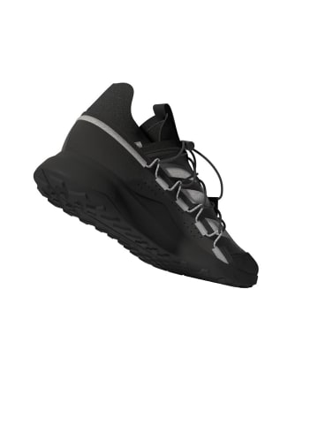 adidas Outdoorschuh Terrex Voyager 21 in cblack/cwhite/gretwo