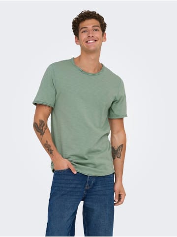 ONLY & SONS T-shirt in Iceberg Green
