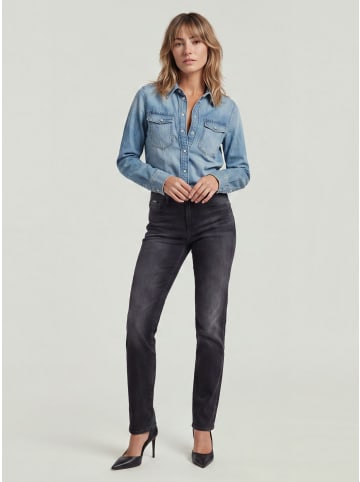 G-Star Raw Strace Straight Jeans worn in black moon