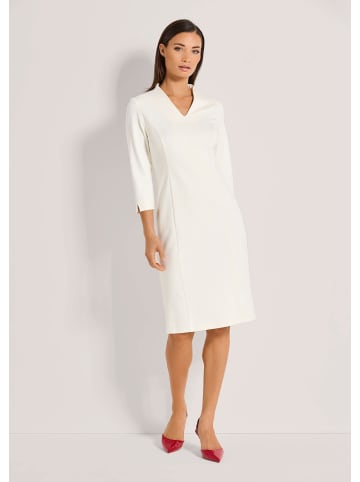 MADELEINE Schlankes Sommerkleid mit 3/4-Arm in wollweiß