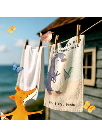 Mr. & Mrs. Panda Handtuch Friseurin Leidenschaft Design mit Spruch in Weiß