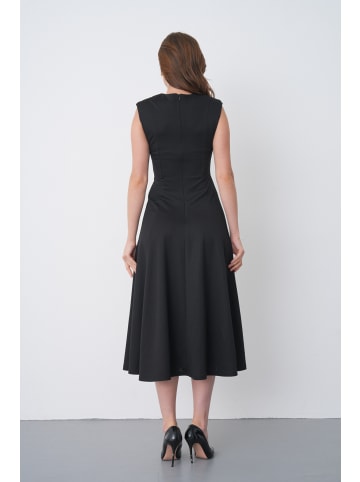 Woman Vision Kleid in Schwarz