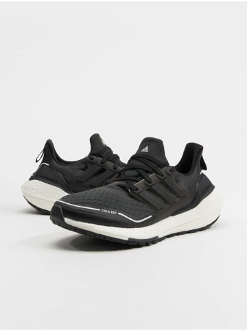 adidas Turnschuhe in core black