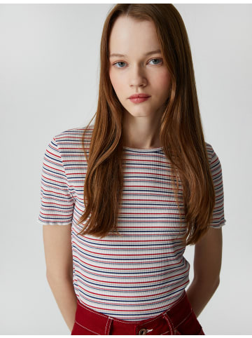 KOTON T-shirt in Ekru Gestreift