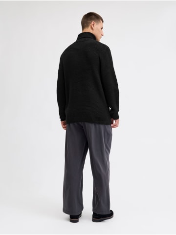 Jack & Jones Rollkragenpullover in Black